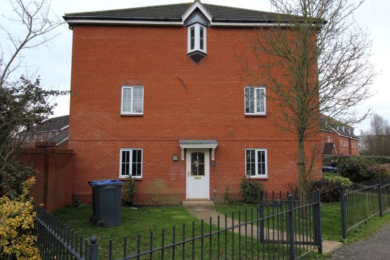 Cunningham Avenue, Hatfield, AL10 Partnership Accreditation for Landlords