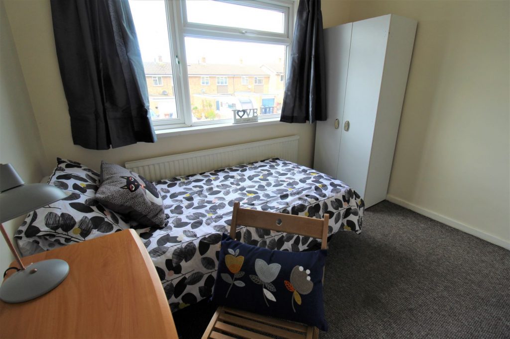 De Havilland Close, Hatfield, AL10 Partnership Accreditation for